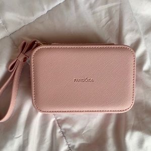 Cute Pandora Jewelry Box 💎